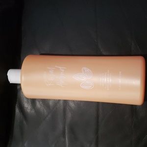 Royal almond Richard body oil